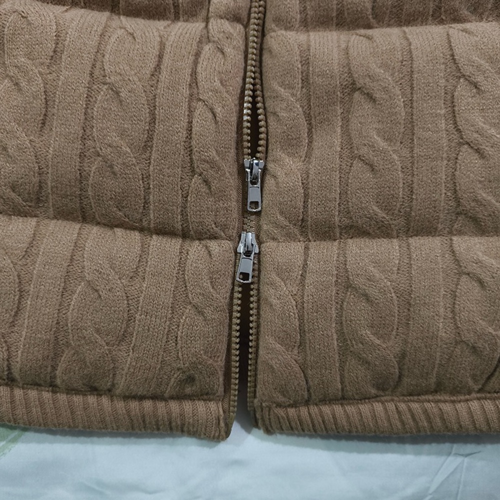Ralph Lauren Knit Cable Texture Warm Vest - Picture 5 of 7